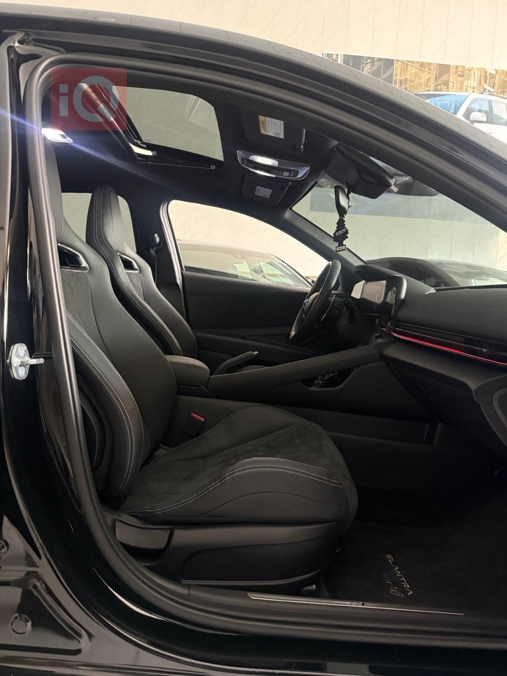 https://cdn.iqcars.io5dc978dd-bf73-49e3-9ff8-60eb444a4833_6.jpg